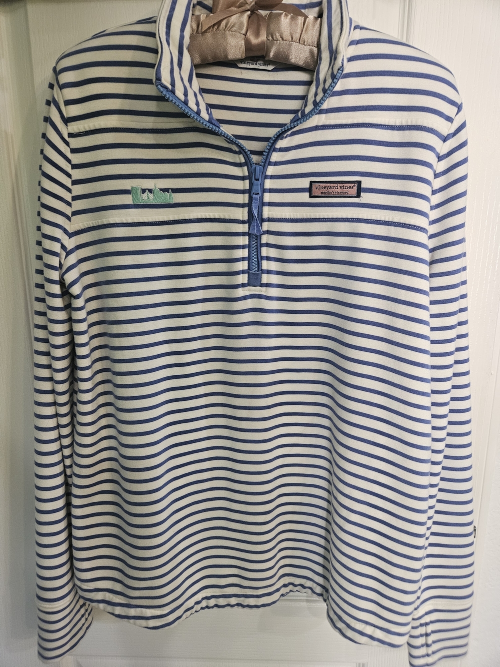 Vineyard Vines Blue and White Striped Half-Zip Pullover womens size large